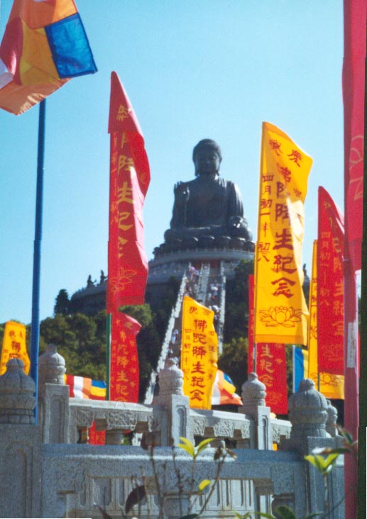 buddhawithflagpaolinmonastary.jpg